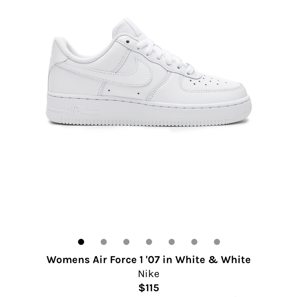 Nike Air Force 1 07 Size 5.5